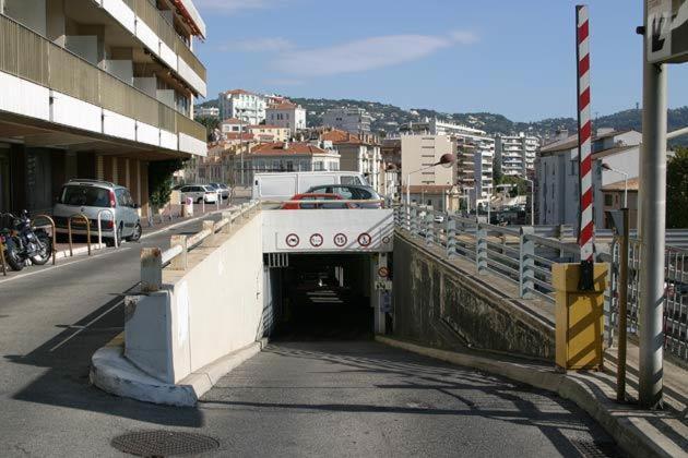 2 Pieces - Croisette Et Plages A 10 Mn A Pieds Cannes Buitenkant foto